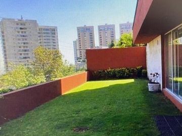 CASA EN VILLA MAGNA INTERLOMAS. Renta o venta