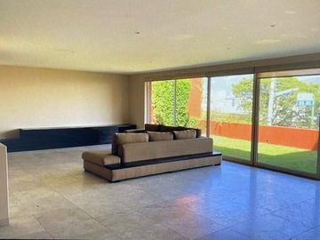 CASA EN VILLA MAGNA INTERLOMAS. Renta o venta