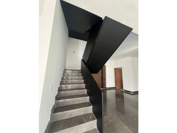 Casa en venta en Bosques de las Misiones en esquina Santiago