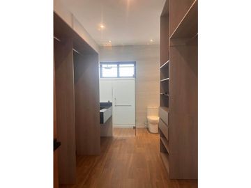 Casa en venta en Bosques de las Misiones en esquina Santiago