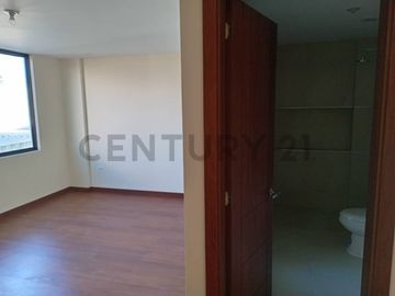 VENTA DE DEPARTAMENTO DUPLEX POR ESTRENAR CON O SIN ABACADOS