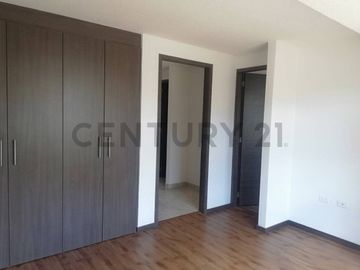 DE OPORTUNIDAD CASA POMASQUI