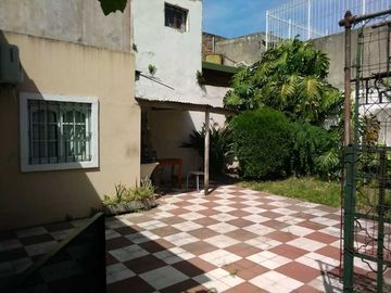 Casa en venta en Lanus Oeste