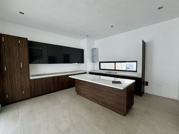 Casa en Venta en Monterrey, zona La Herradura, Carretera Nacional