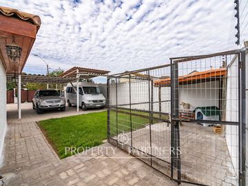 Casa de ensueño en Condominio Cerrado en El Rosario de Peñuelas