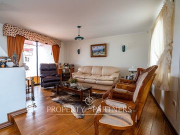 Casa de ensueño en Condominio Cerrado en El Rosario de Peñuelas