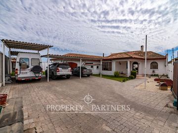 Casa de ensueño en Condominio Cerrado en El Rosario de Peñuelas