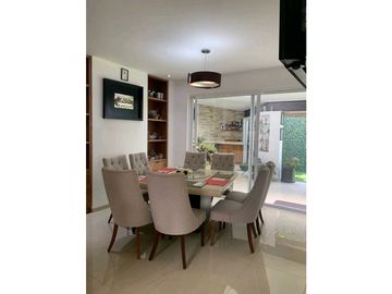 CASA EN VENTA, 2DA, SECC DE ALAMOS, QRO.