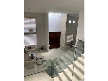 CASA EN VENTA, 2DA, SECC DE ALAMOS, QRO.