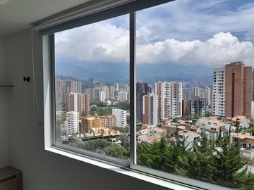 VENTA de APARTAMENTO en SABANETA