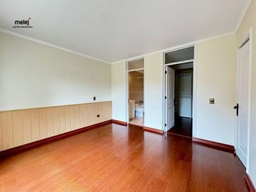 Amplia y Cómoda Casa en Bosques de Montemar, Concón