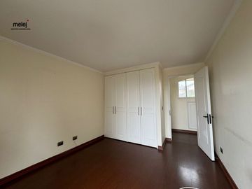 Amplia y Cómoda Casa en Bosques de Montemar, Concón