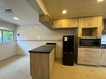 Amplia y Cómoda Casa en Bosques de Montemar, Concón
