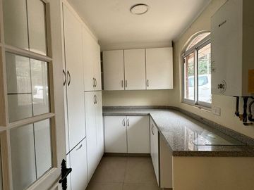 Amplia y Cómoda Casa en Bosques de Montemar, Concón