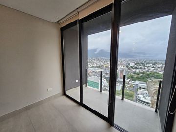 Departamento Valle oriente Nuevo y Equipado con increibles vistas