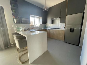 CASA EN VENTA  EN BOSQUES BOREALES , MODELO QUEBEC