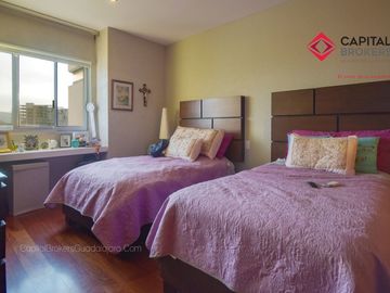 Departamento de Lujo en Venta en Torre Livorno Zapopan Lomas Altas