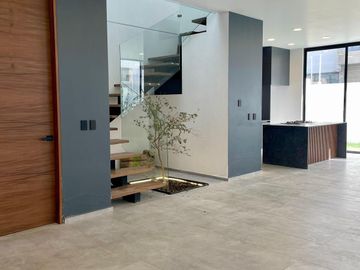 Casa  en Venta  Bosques Vallarta, Zapopan, Jal
