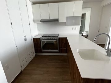 Departamento en Punta Cascatta en Venta!! Lomas de Angelópolis