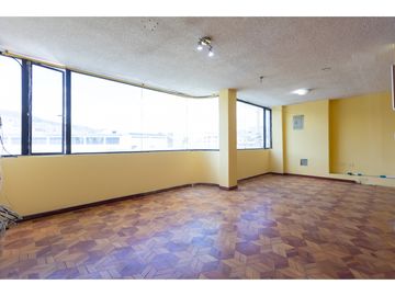 Villaflora, Casa Comercial  y Local en Venta, 461.01m2