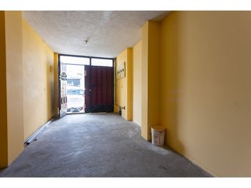Villaflora, Casa Comercial  y Local en Venta, 461.01m2