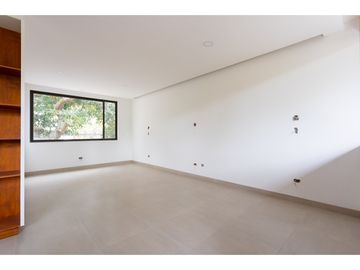 Guayllabamba, Proyecto Casa Club en Venta, 18 Suite, 43m2 c/u