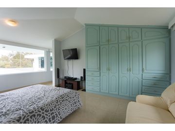 Guayllabamba, Proyecto Casa Club en Venta, 18 Suite, 43m2 c/u