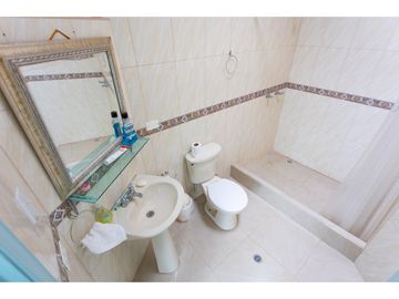 Guayllabamba, Proyecto Casa Club en Venta, 18 Suite, 43m2 c/u