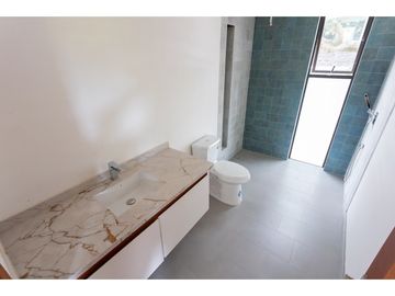 Guayllabamba, Inversión Casa Club en Venta, 18 Suite, 60m2