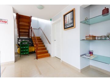 Guayllabamba, Inversión Casa Club en Venta, 18 Suite, 60m2