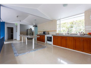 Guayllabamba, Inversión Casa Club en Venta, 18 Suite, 60m2