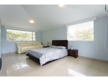 Guayllabamba, Inversión Casa Club en Venta, 18 Suite, 60m2