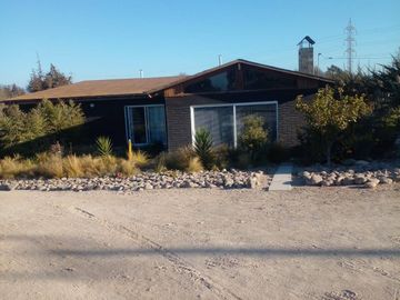 Se vende Terreno/Propiedad ubicada en Pan de Azúcar, cuarta región.