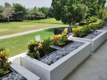 CASA EN PARAISO COUNTRY CLUB