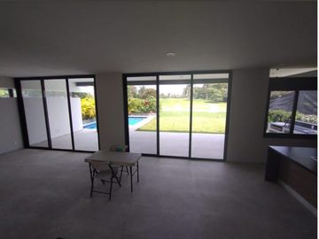 CASA EN PARAISO COUNTRY CLUB