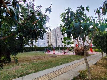 SE VENDE HERMOSO APARTAMENTO EN KACHIPAY C.R LANTANA- CALI