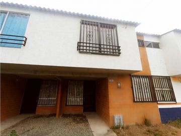 SE VENDE CASA EN PALMIRA EN EL BARRIO LA ITALIA