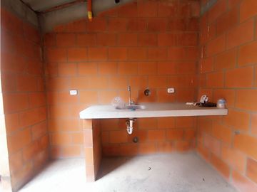 SE VENDE CASA EN PALMIRA EN EL BARRIO LA ITALIA