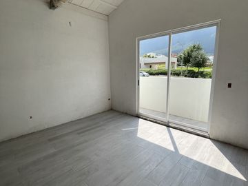 CASA EN VENTA EN SANTORAL II - GARCIA. NL