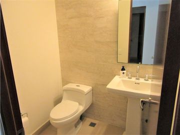Vendo Apartamento en River Valley con vista a las montañas