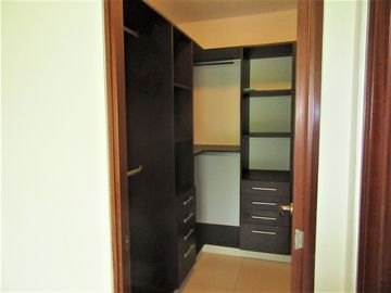 Vendo Apartamento en River Valley con vista a las montañas