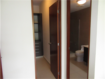Vendo Apartamento en River Valley con vista a las montañas