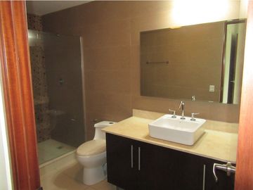 Vendo Apartamento en River Valley con vista a las montañas