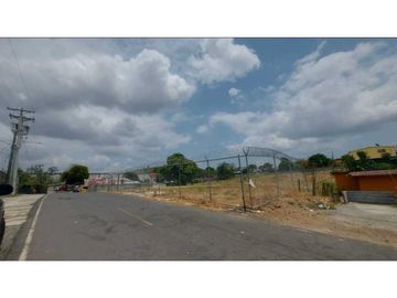 SE VENDE O ALQUILA LOTE EN JUAN DIAZ