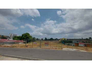 SE VENDE O ALQUILA LOTE EN JUAN DIAZ