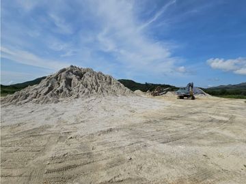 Se vende finca de 10 hectáreas en Penonomé, Vía Cañaveral