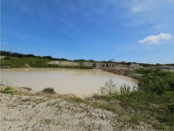 Se vende finca de 10 hectáreas en Penonomé, Vía Cañaveral