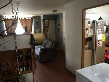 Lautaro/Calle Esdras - Casa - Venta