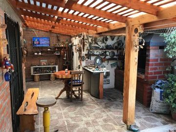 Lautaro/Calle Esdras - Casa - Venta