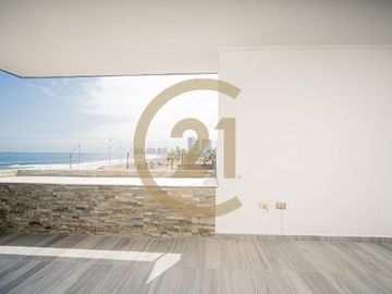 Departamento en Edificio Los Delfines